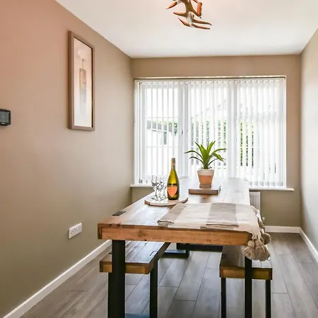 בית נופש Poets Corner *