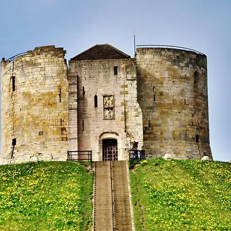 Poets Corner בית נופש *